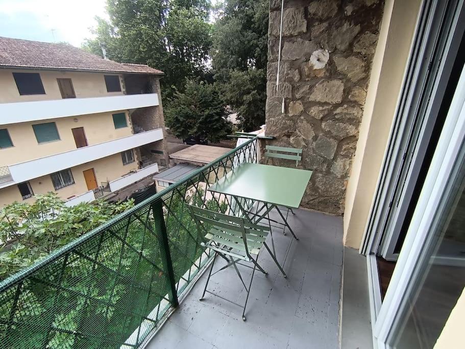 Isola 2 Bedrooms Apartment Florence